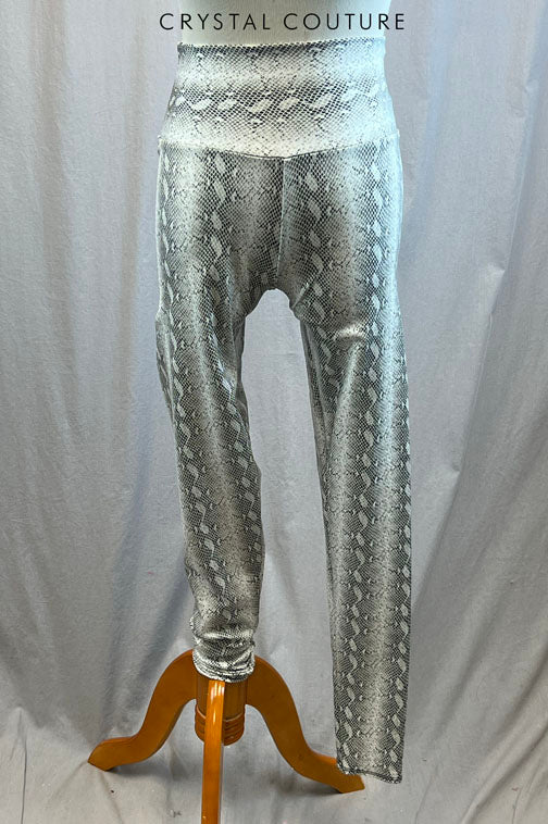 *Brand New* White Snakeskin High Waisted Legging