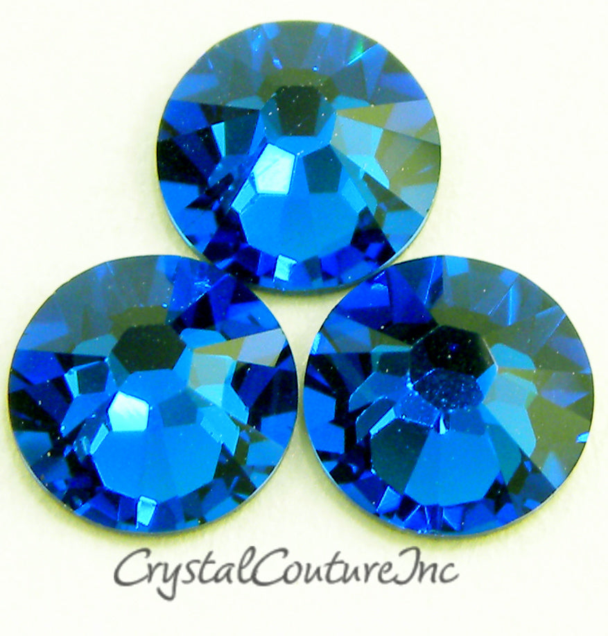 Swarovski 2058 Rhinestone Capri Blue Tube