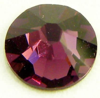 SWAROVSKI 2058 Rhinestone Amethyst