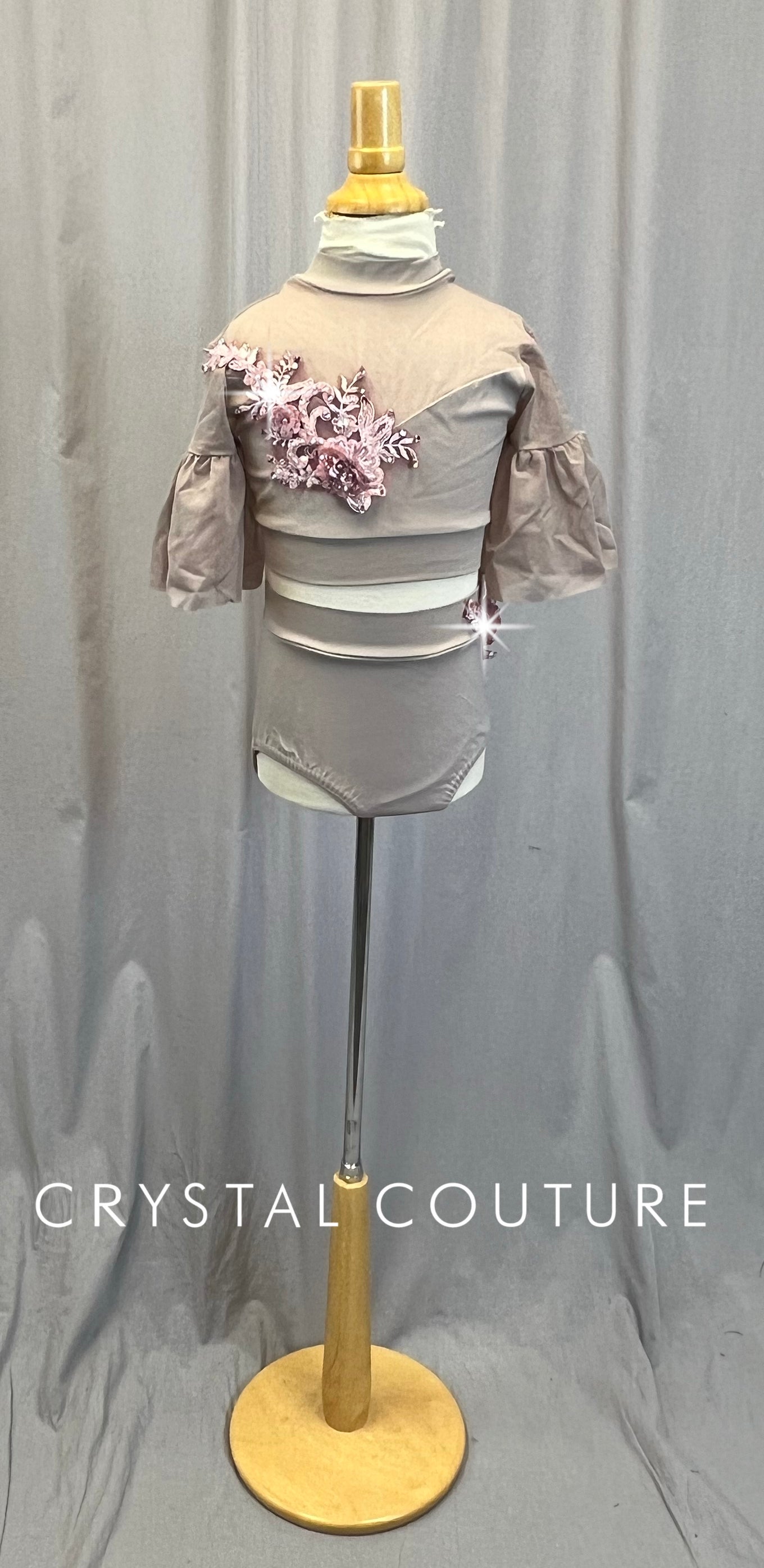 Mauve Flutter Sleeve Two Piece Set - Rhinestones -Appliques