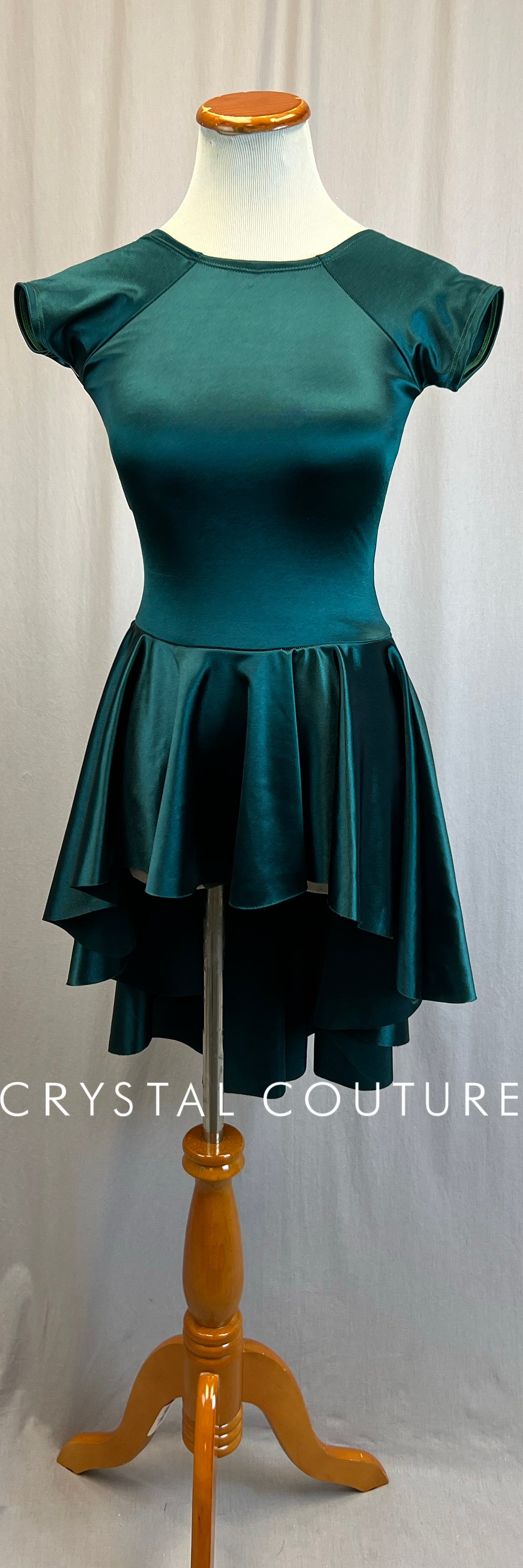 *Brand New* Emerald Green Satin Cap Sleeve Dress